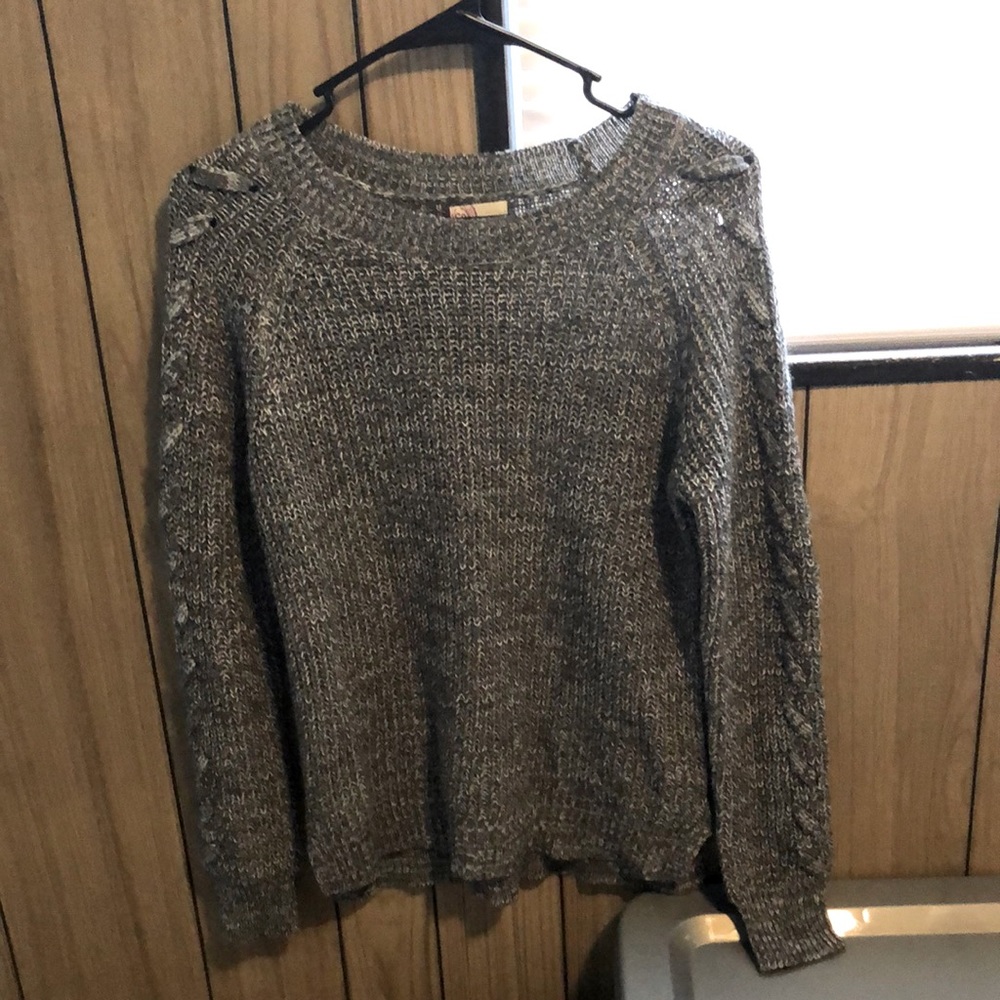 Grey sweater